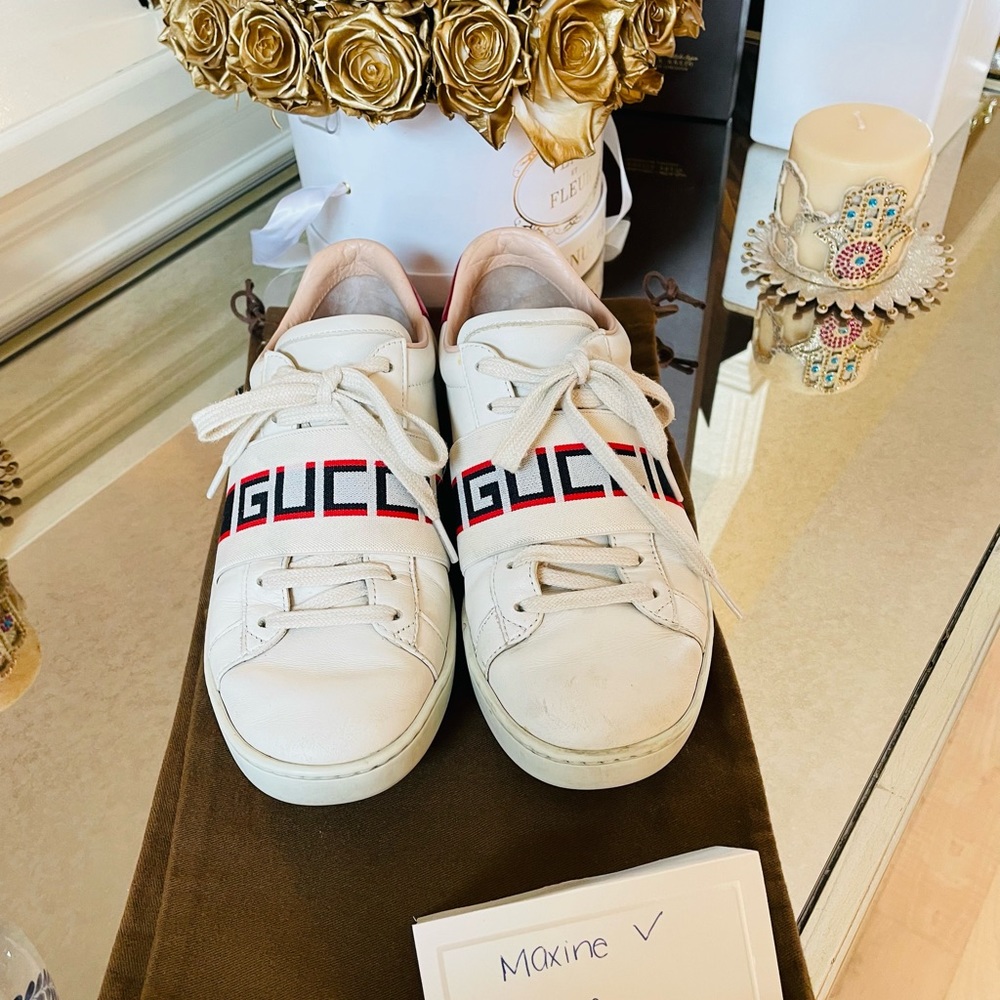 Gucci Ace Sneakers with Stripe